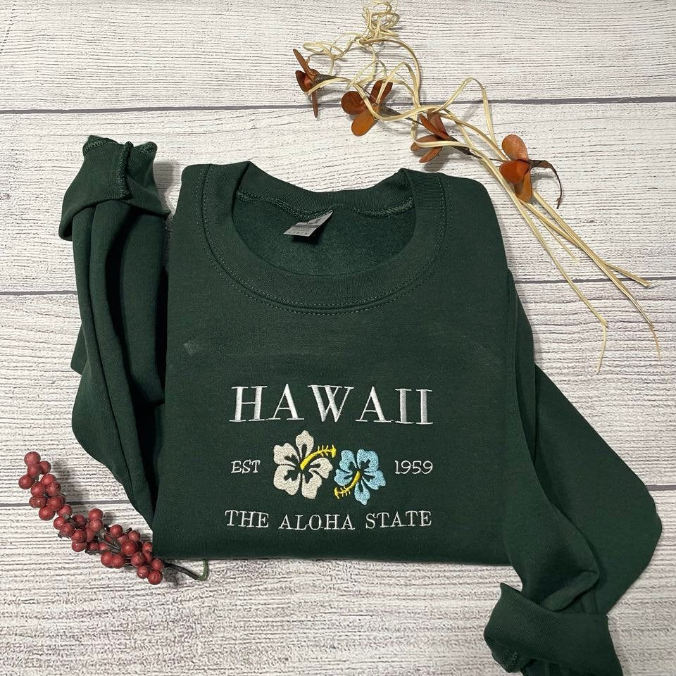 Hawaii Letter Embroidered Crewneck Sweatshirt