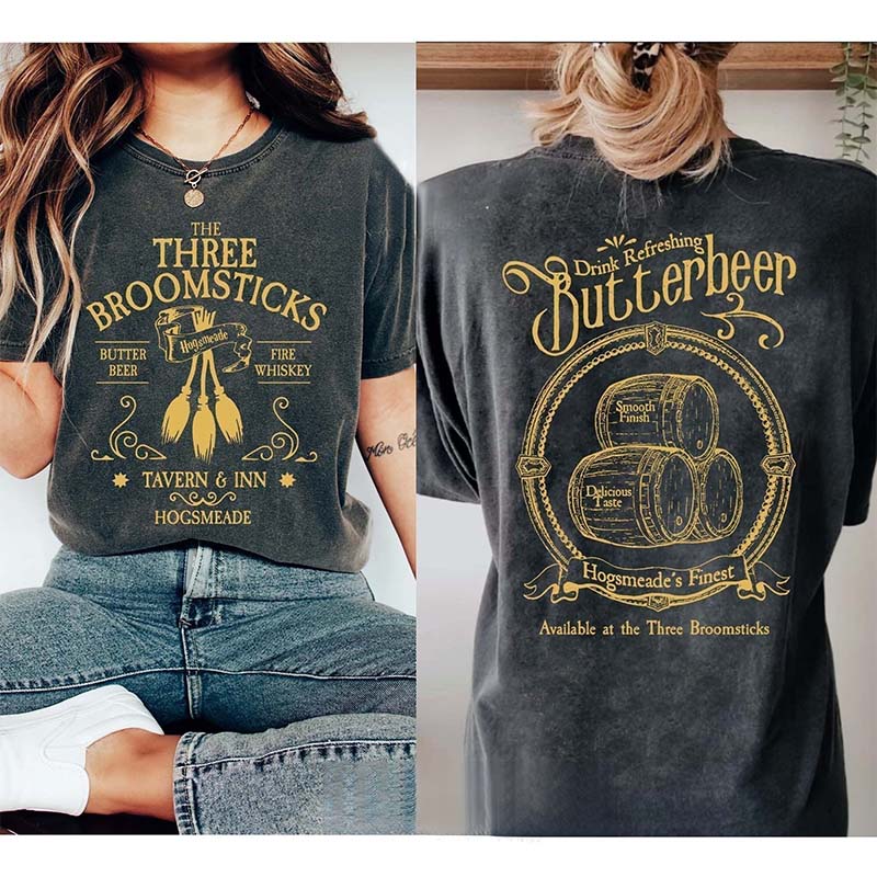 Vintage The Three Broomsticks T-shirt